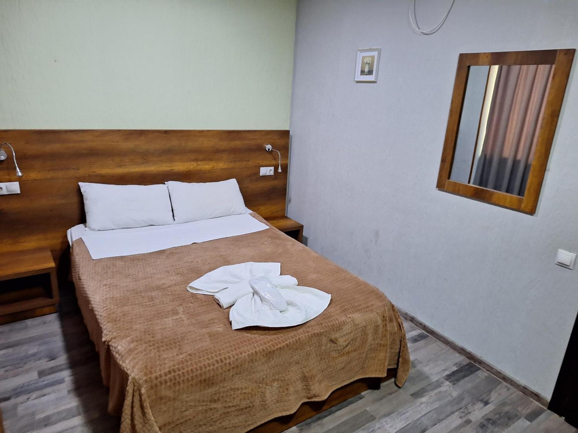 Hotel Georgian Κουτάισι Εξωτερικό φωτογραφία