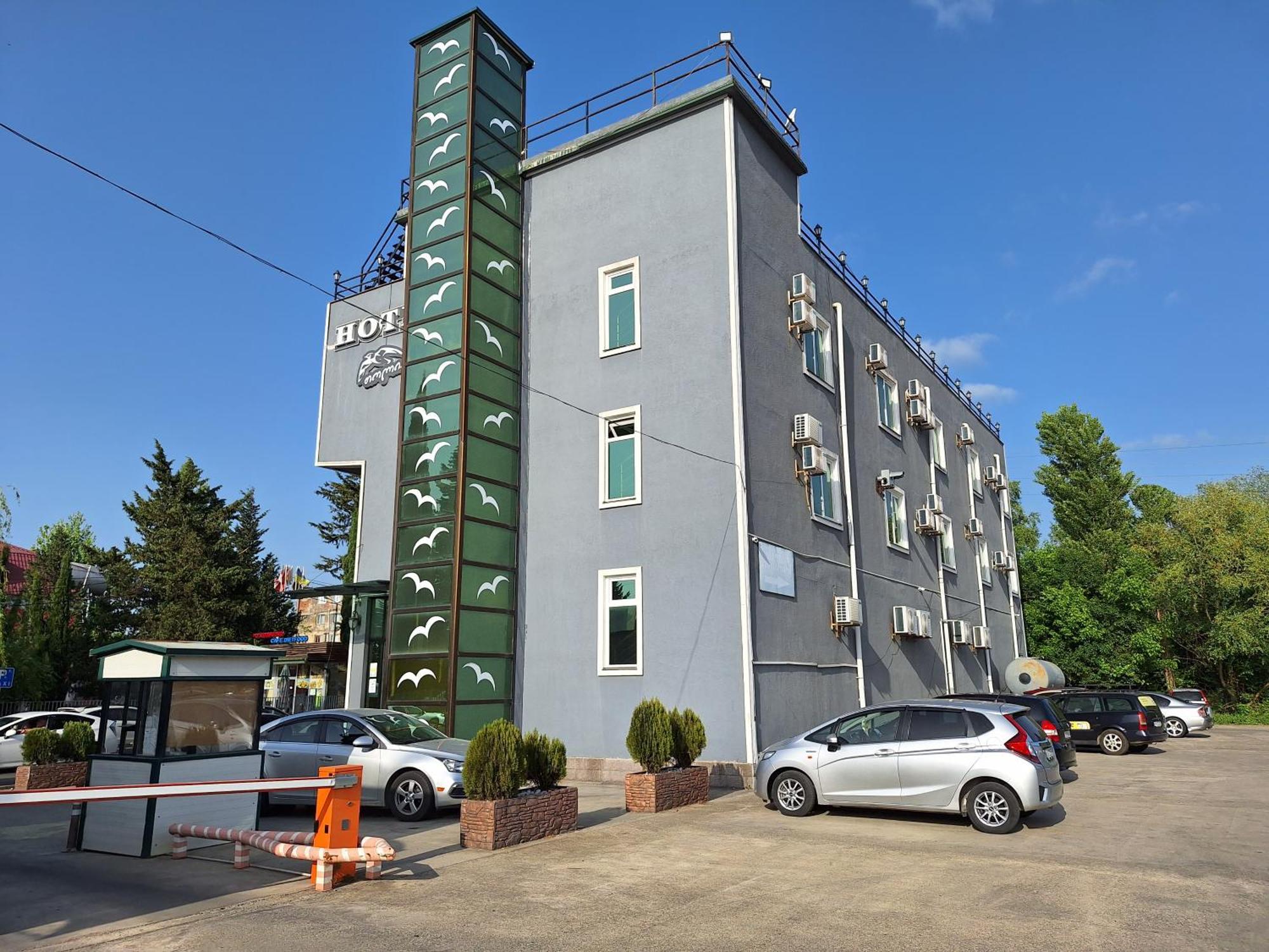 Hotel Georgian Κουτάισι Εξωτερικό φωτογραφία