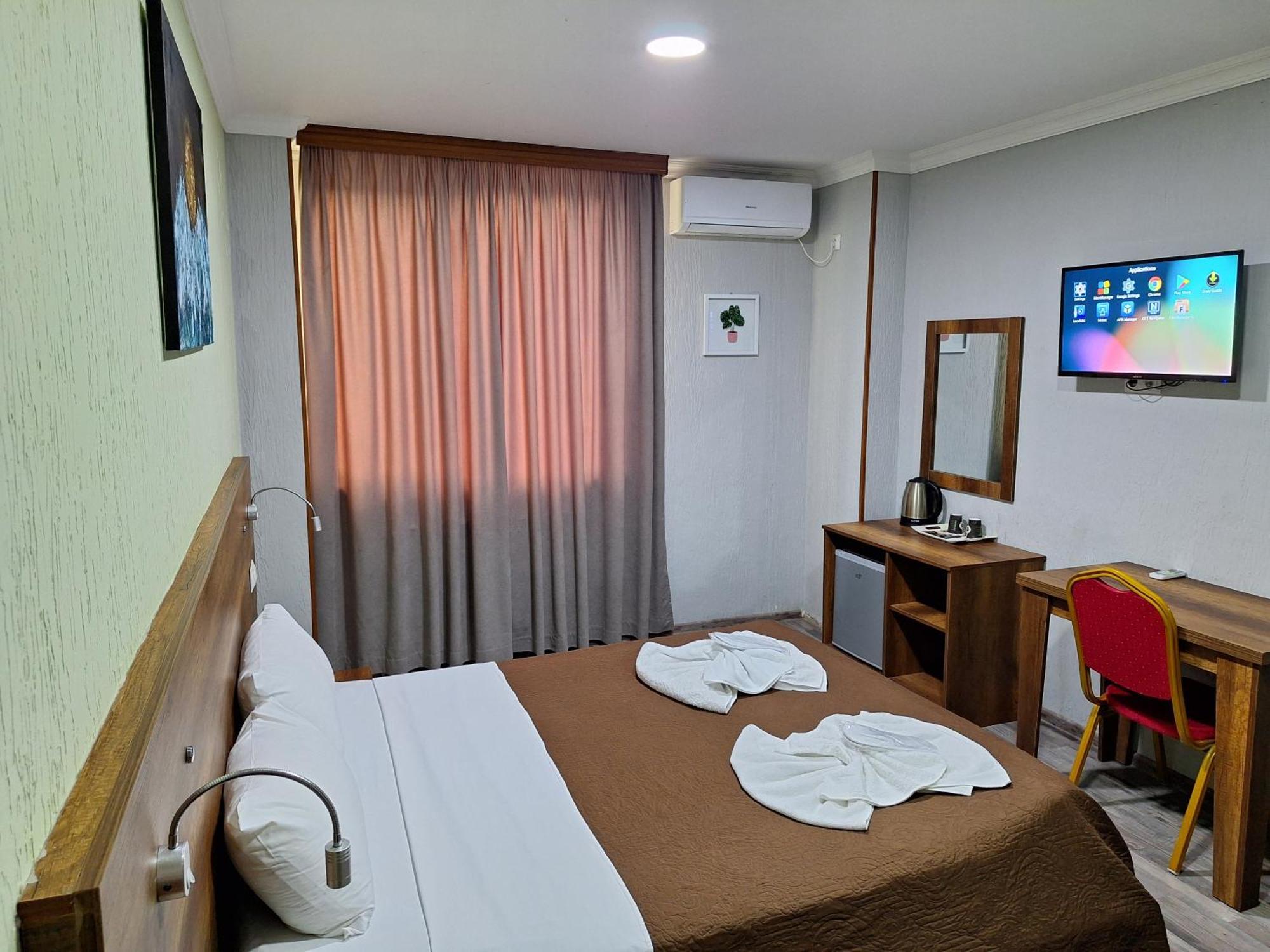 Hotel Georgian Κουτάισι Εξωτερικό φωτογραφία